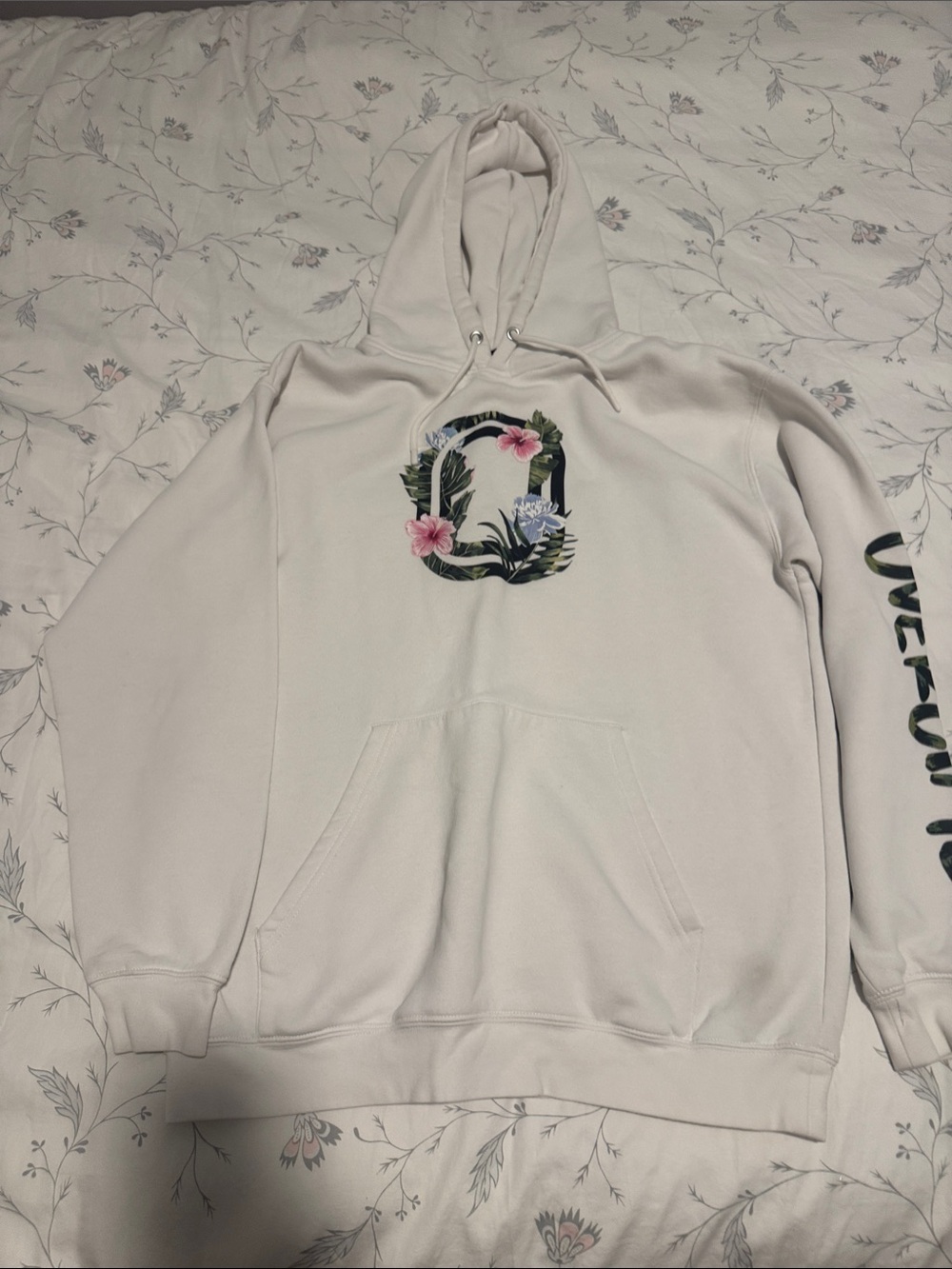 Men's Cream Crewneck Hoodie with Floral 'O' Graphic